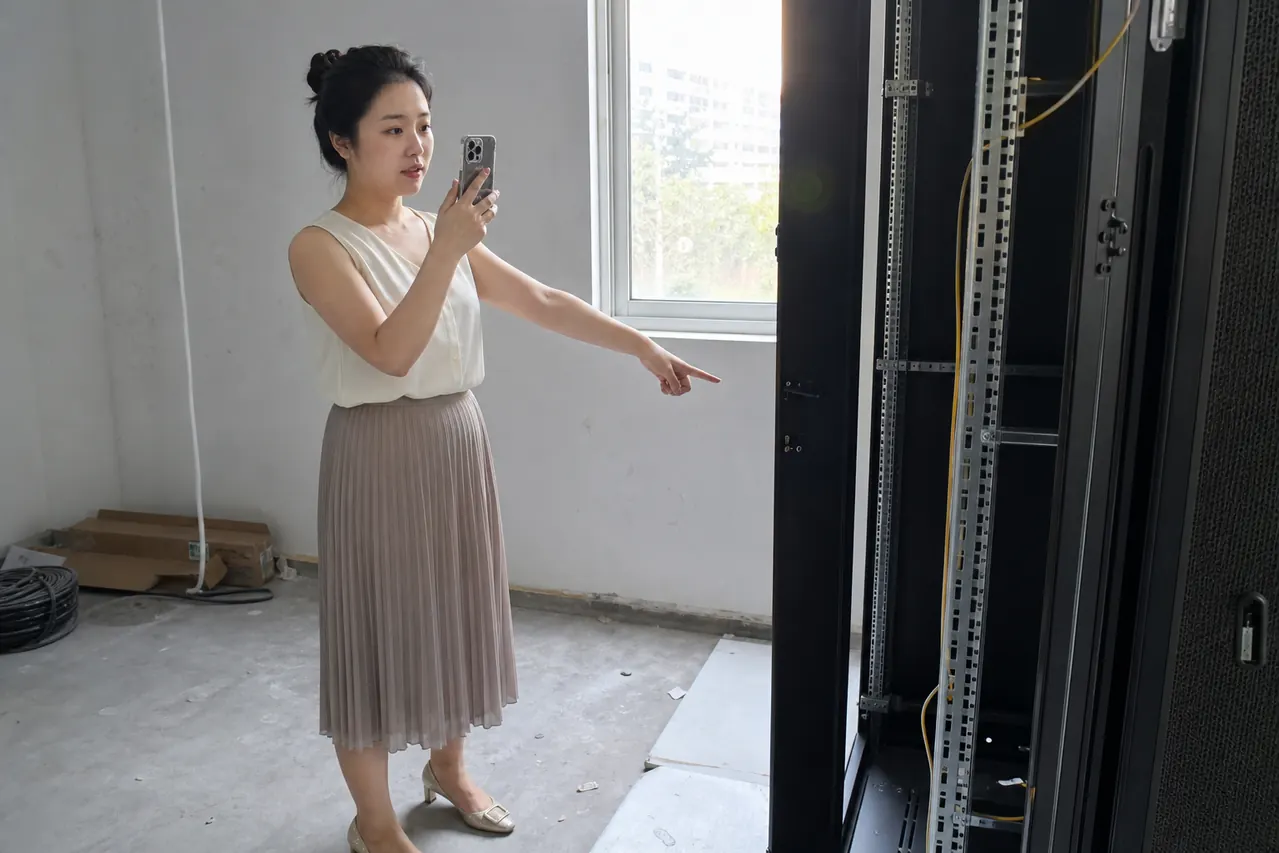 沉淀二氧化硅定制发运前包装和运输条件核对现场