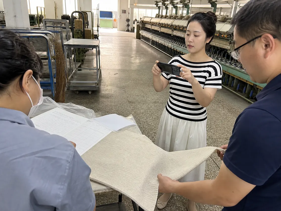 精密毛纺试制与首件验证现场记录